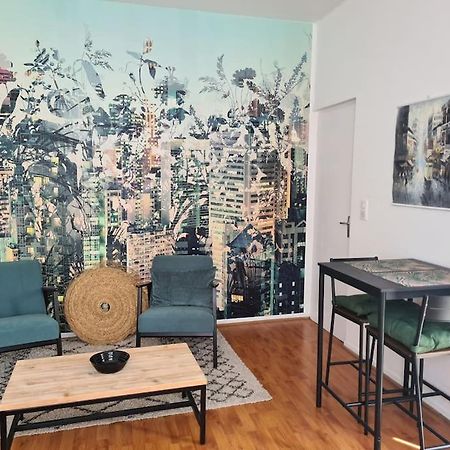 Studio Avec Terrasse Et Place De Parking Toulouse Eksteriør bilde